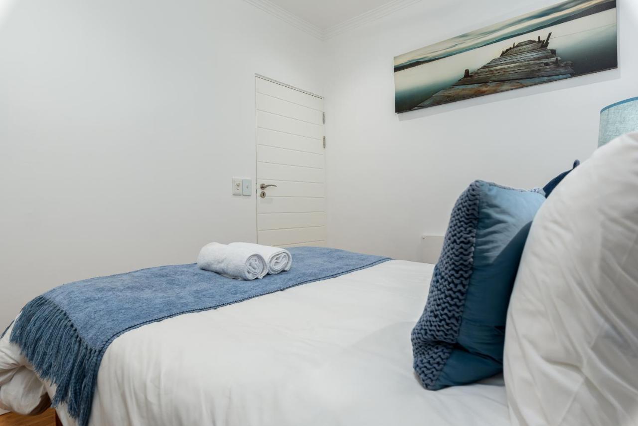 Vredenhof Apartments (Adults Only) เคปทาวน์ ภายนอก รูปภาพ