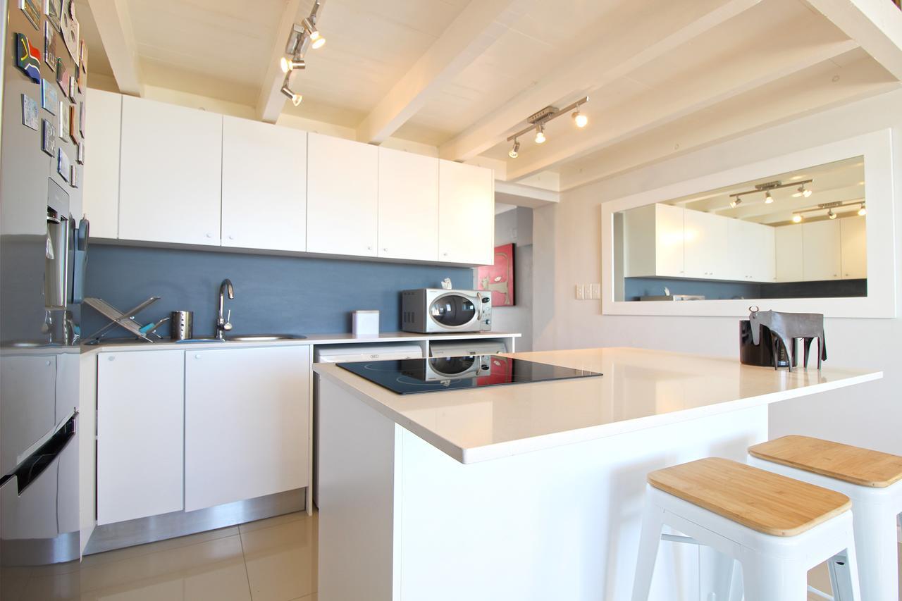 Vredenhof Apartments (Adults Only) เคปทาวน์ ภายนอก รูปภาพ