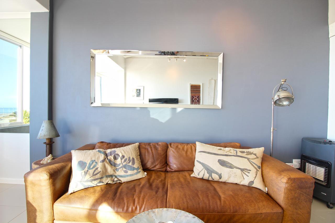 Vredenhof Apartments (Adults Only) เคปทาวน์ ภายนอก รูปภาพ