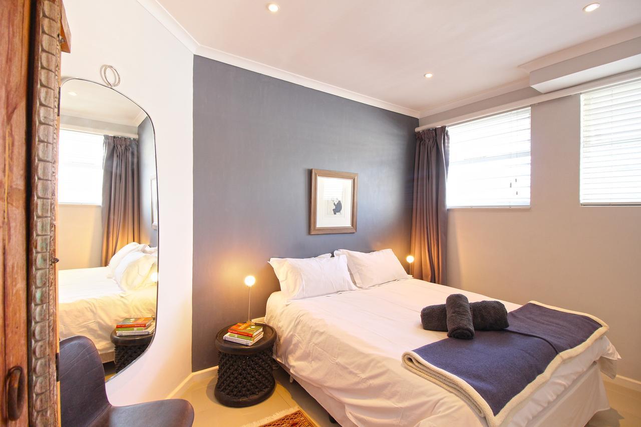Vredenhof Apartments (Adults Only) เคปทาวน์ ภายนอก รูปภาพ